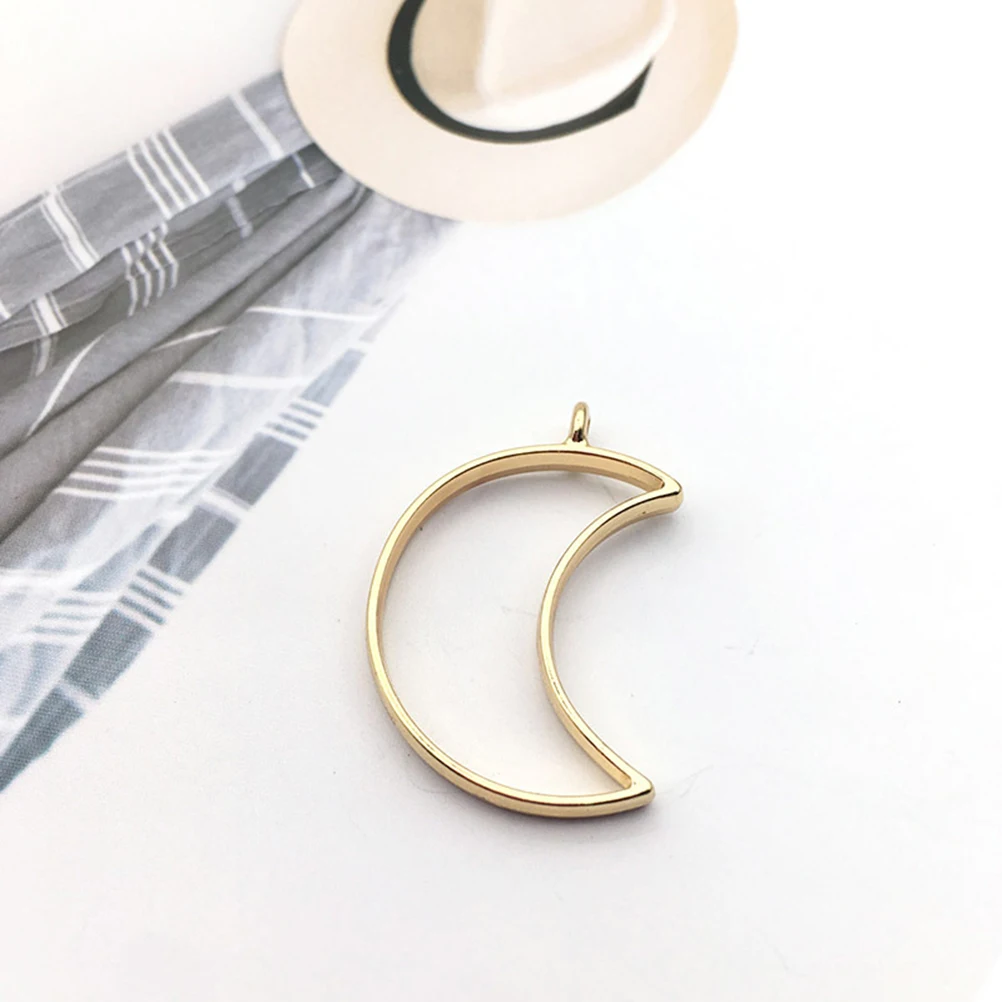 50pcs Geometric Pendant Bottom Support Alloy Charm DIY Moon Jewelry Making Pendants Creative Shape Necklace Accessories
50pcs Geometric Pendant Bottom Support Alloy Charm DIY Moon Jewelry Making Pendants Creative Shape Necklace Accessories