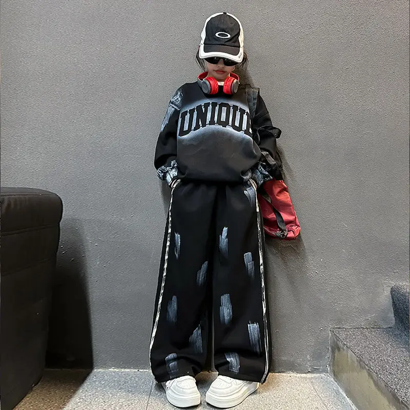 Spring Autumn Girls Large Alphabet Pullover Sweatshirt+Pant Workout Set School Kids 2PCS Tracksuit Children Jogger Outfit 5-16Yr
Spring Autumn Girls Large Alphabet Pullover Sweatshirt+Pant Workout Set School Kids 2PCS Tracksuit Children Jogger Outfit 5-16Yr