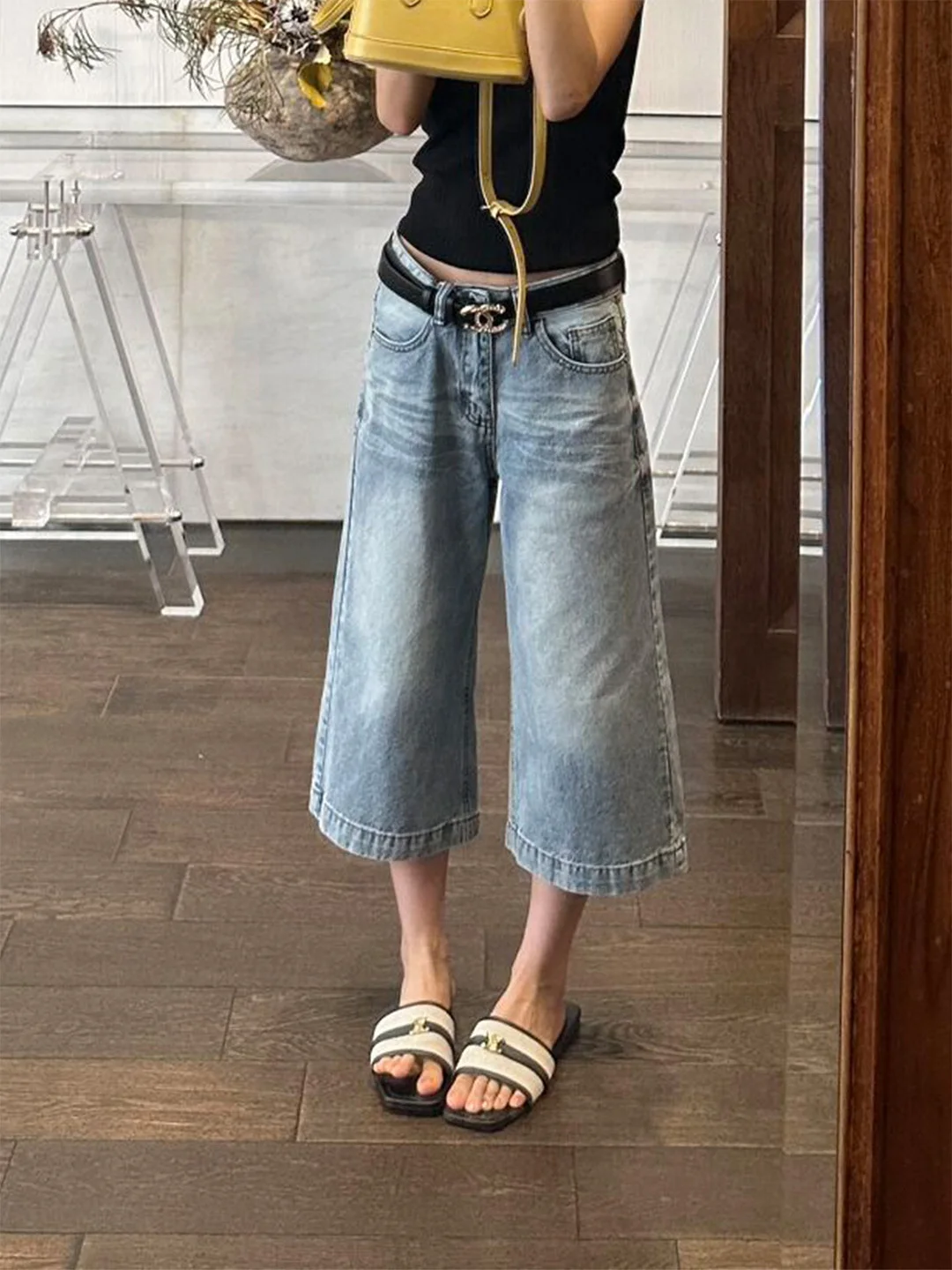 Summer 2026 Loose Fit Straight Leg Blue Jeans Women's Retro Slim Thin Washed American Style High Waist Zipper Casual Denim Pants
Summer 2026 Loose Fit Straight Leg Blue Jeans Women's Retro Slim Thin Washed American Style High Waist Zipper Casual Denim Pants