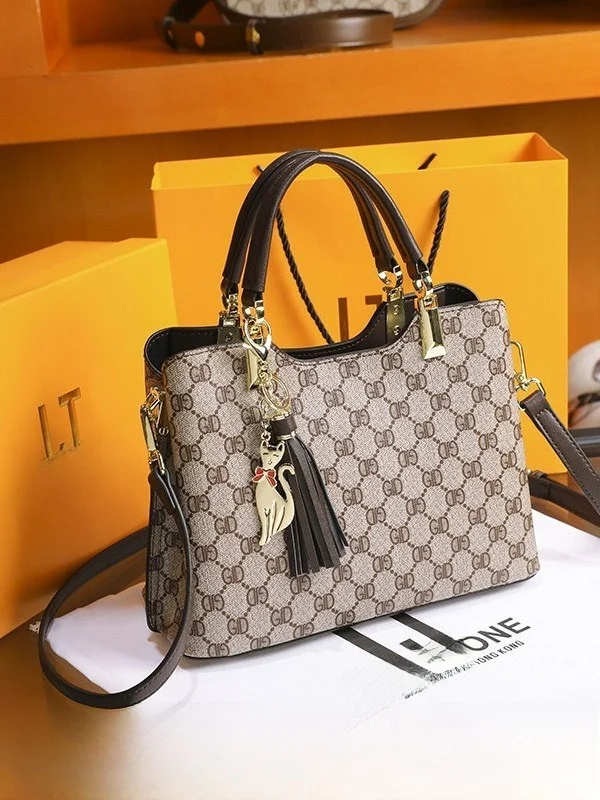 LUVI Роскошная женская сумка из натуральной кожи, новинка 2026, сумка Faion Mom, универсальная сумка через плечо, большая сумка
LUVI Роскошная женская сумка из натуральной кожи, новинка 2026, сумка Faion Mom, универсальная сумка через плечо, большая сумка