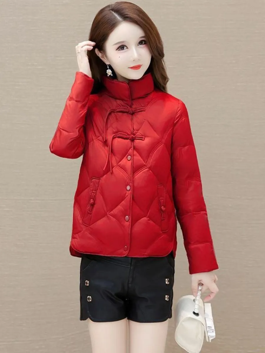 Lightweight Cotton Jacket Women's Short down Stand Collar Autumn Winter Coat Multi-piece Set New Chinese Style Mom Coat
Lightweight Cotton Jacket Women's Short down Stand Collar Autumn Winter Coat Multi-piece Set New Chinese Style Mom Coat