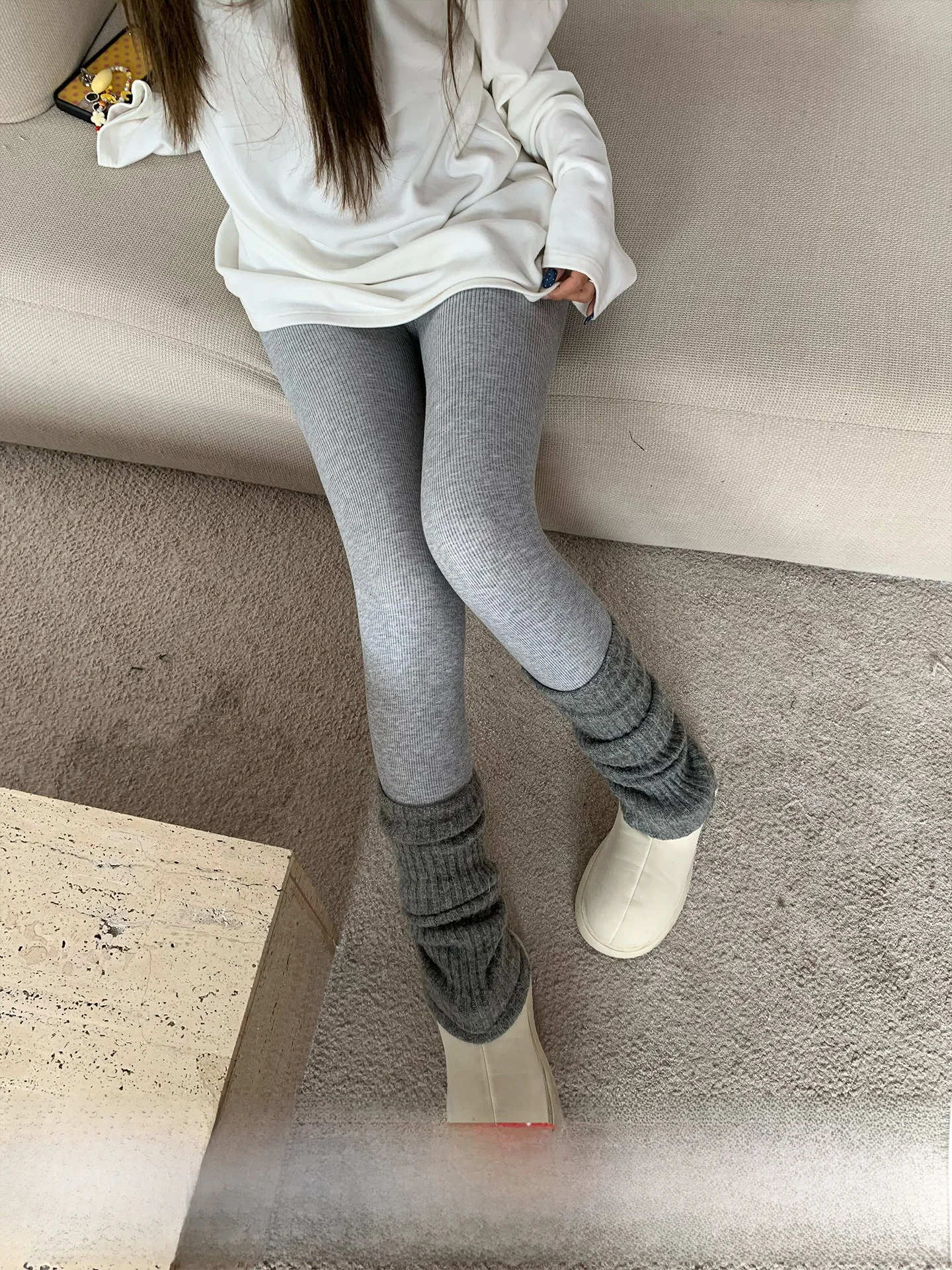 Женские утепленные леггинсы Fce Lined для осени и зимы: эластичные, нескользящие, с эффектом подтяжки ягодиц, утягивающие, универсальные, длинные.
Женские утепленные леггинсы Fce Lined для осени и зимы: эластичные, нескользящие, с эффектом подтяжки ягодиц, утягивающие, универсальные, длинные.