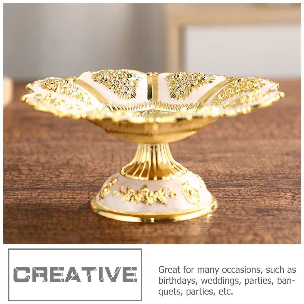 Gold Snack Plate Decorative Fruit Tray European Style Food Serving Tray Party Dessert Storage Dish Home Cake Plate
Gold Snack Plate Decorative Fruit Tray European Style Food Serving Tray Party Dessert Storage Dish Home Cake Plate