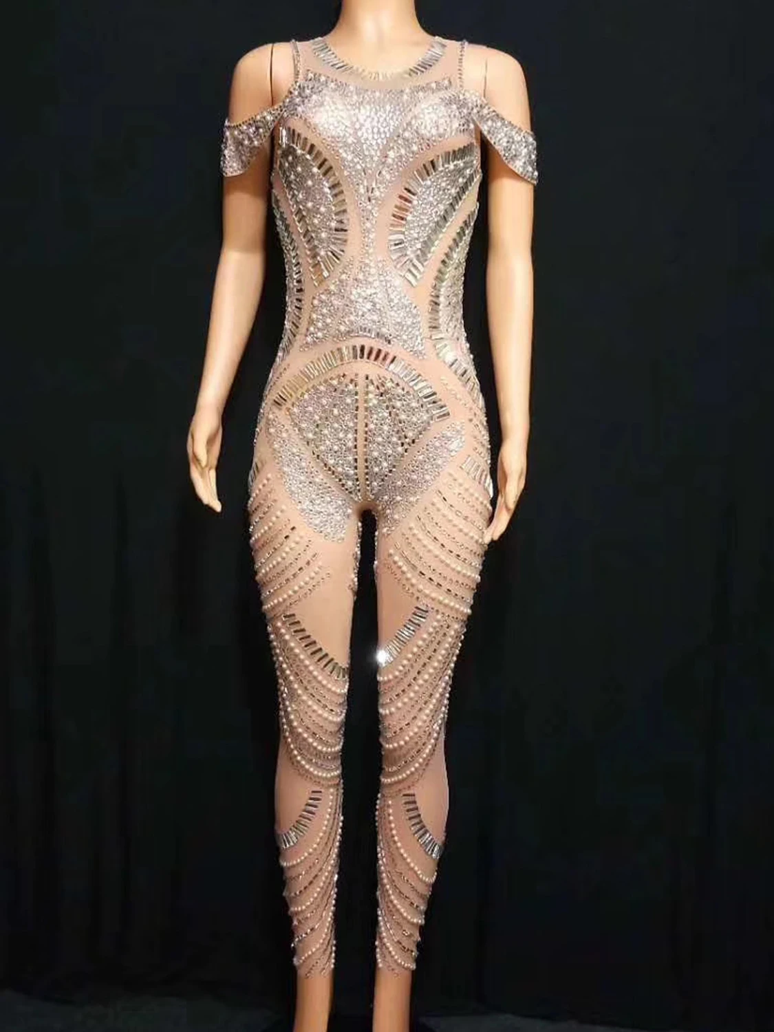 Shining Diamond Pearls Sequin Women Jumpsuit Tight Stretch Nude Long Sleeve Bodysuits Nightclub Pole Dancing Performance Costume
Shining Diamond Pearls Sequin Women Jumpsuit Tight Stretch Nude Long Sleeve Bodysuits Nightclub Pole Dancing Performance Costume