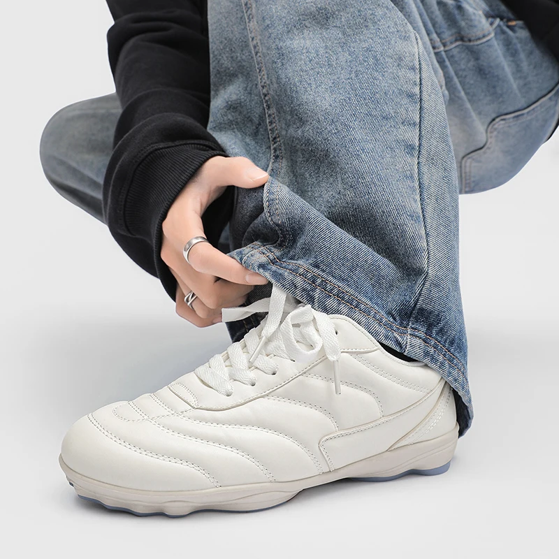 New Classics Style Men Running Shoes Outdoor Walking Jogging Sneakers Lace Up Athletic Shoes Comfortable Sport Shoes Men
New Classics Style Men Running Shoes Outdoor Walking Jogging Sneakers Lace Up Athletic Shoes Comfortable Sport Shoes Men