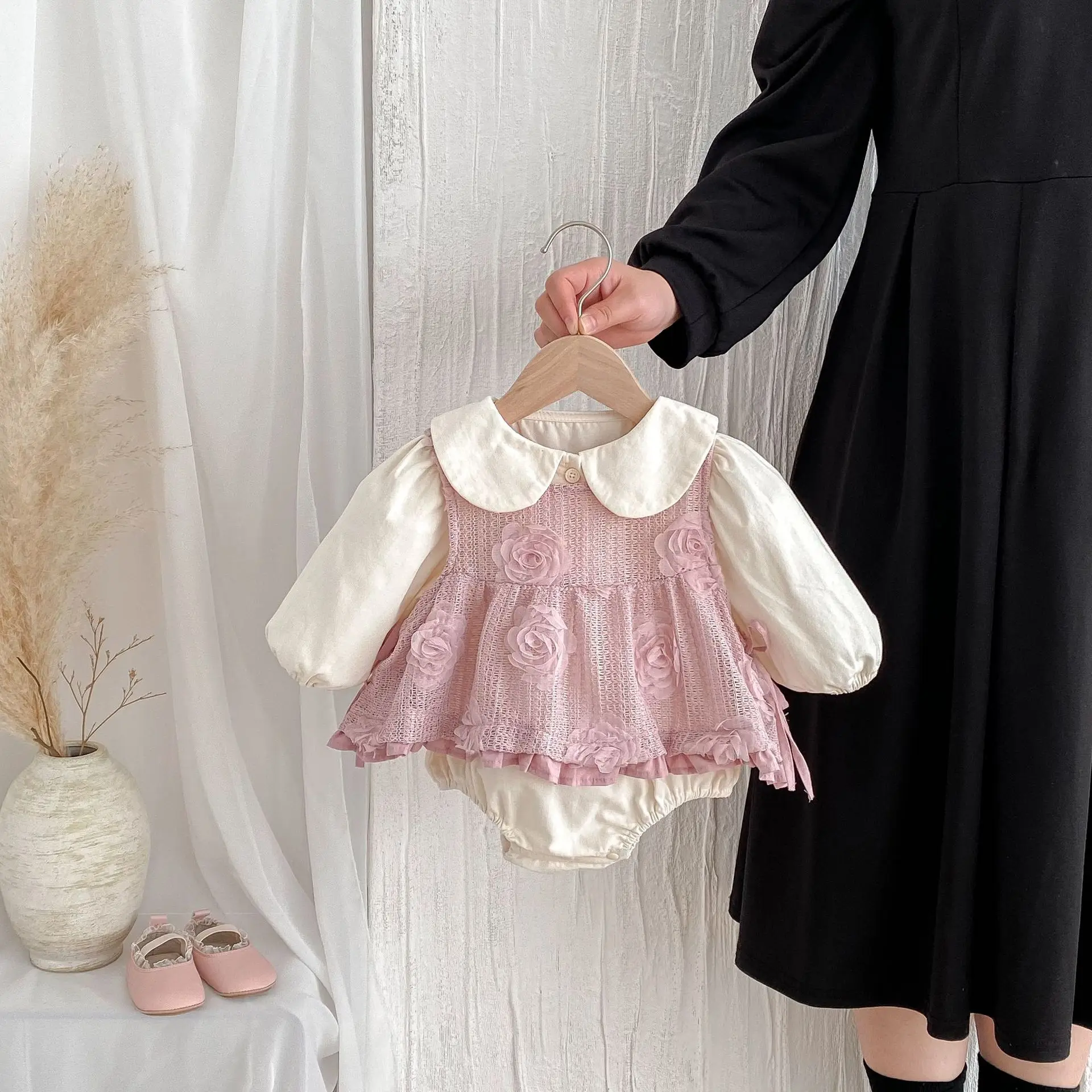 Baby Girl Clothes 2025 Autumn Infant Girls Long Sleeve Bodysuits Or Lace Dress Toddler Outfit
Baby Girl Clothes 2025 Autumn Infant Girls Long Sleeve Bodysuits Or Lace Dress Toddler Outfit