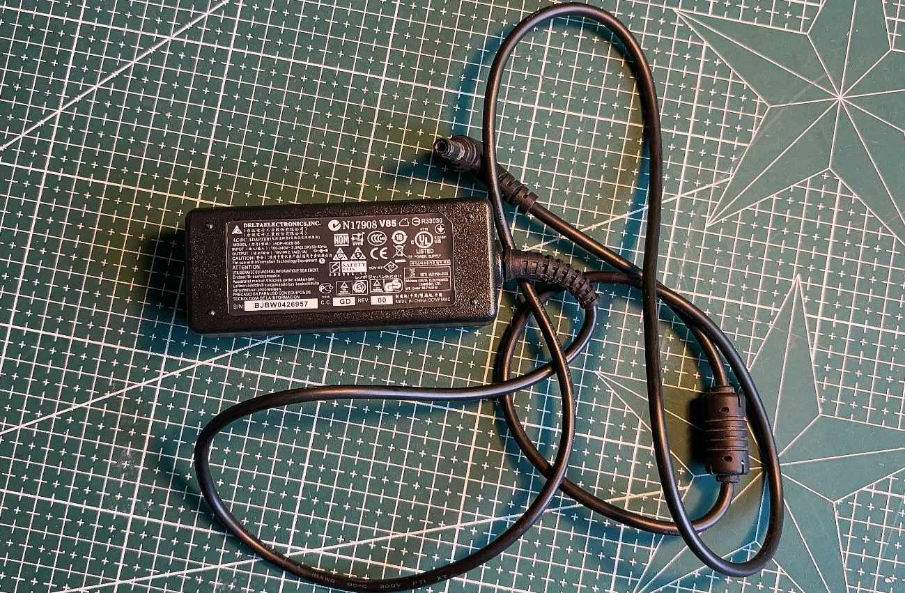 90% New, Delta Electronics N17908 V85 Switching Power Adapter 100-240V Input Power Charger 5.5x2.5mm DC Connector
90% New, Delta Electronics N17908 V85 Switching Power Adapter 100-240V Input Power Charger 5.5x2.5mm DC Connector