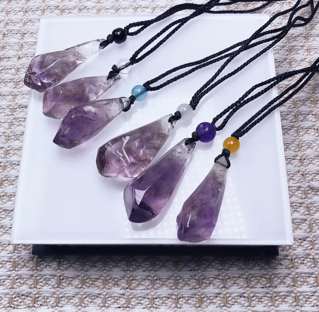 New Style!Wholesale Mixed 5pcs/pack Natural Amethyst Point Necklace,Genuine Semi-Precious Gem Stone Jewelry With Chain
New Style!Wholesale Mixed 5pcs/pack Natural Amethyst Point Necklace,Genuine Semi-Precious Gem Stone Jewelry With Chain