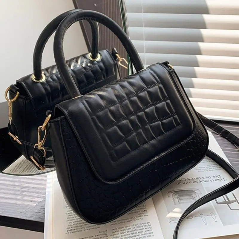 Stylish Single Shoulder Crossbody Bag PU Shoulder Bag Handbag for Each Day Use 20CA
Stylish Single Shoulder Crossbody Bag PU Shoulder Bag Handbag for Each Day Use 20CA