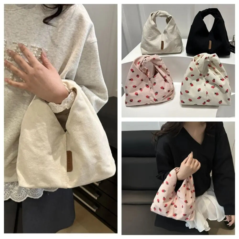 Simple Strawberry Printed Corduroy Handbag Large Capacity Small Bag Underarm Bag Fashionable Purse Crescent Bag Outdoor
Simple Strawberry Printed Corduroy Handbag Large Capacity Small Bag Underarm Bag Fashionable Purse Crescent Bag Outdoor