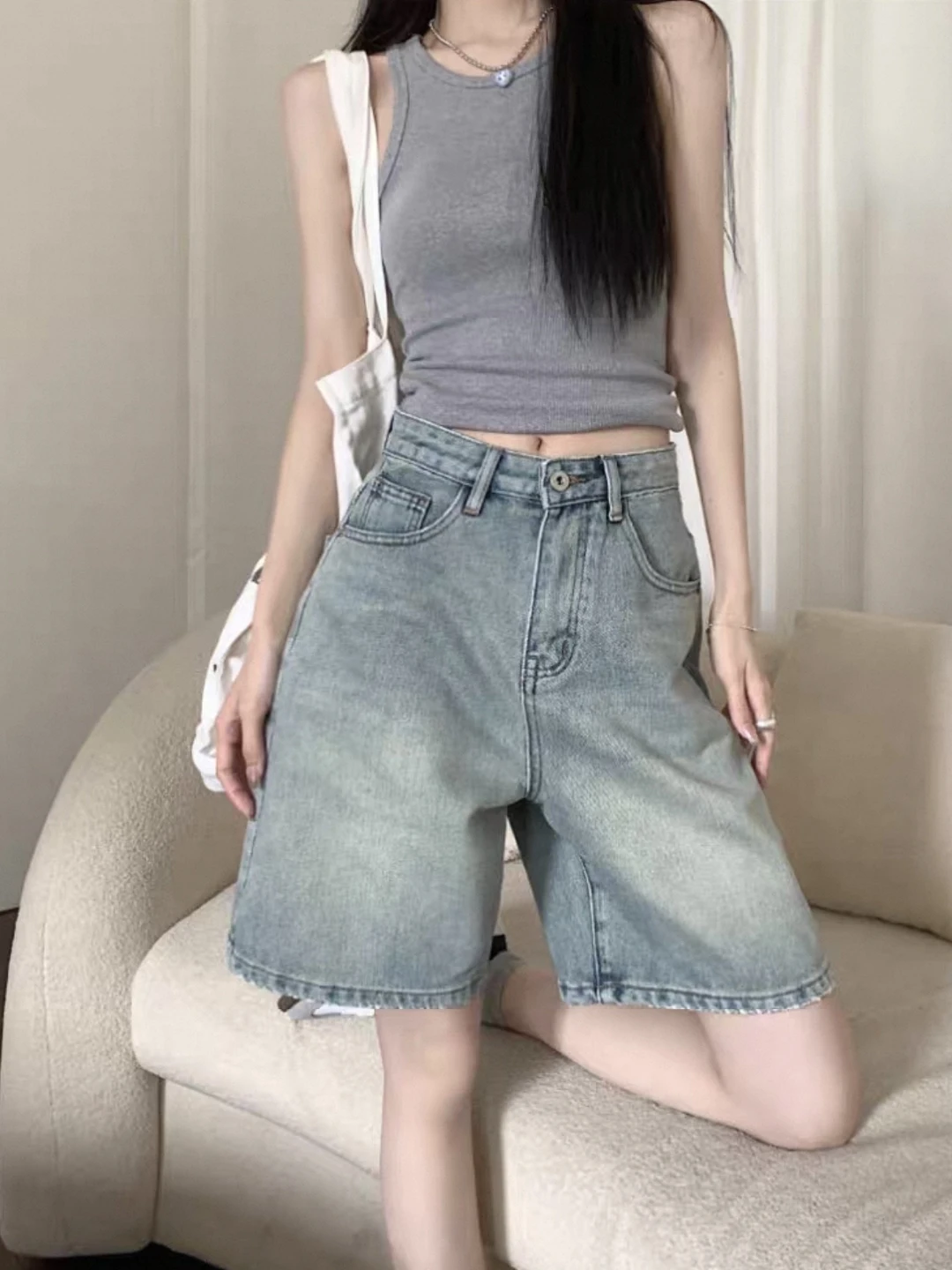 Blue Loose Wide Leg Denim Shorts Women's Summer Pear Body Shape plus Size Slimming Comfortable Straight Cut Five-Quarter Pants
Blue Loose Wide Leg Denim Shorts Women's Summer Pear Body Shape plus Size Slimming Comfortable Straight Cut Five-Quarter Pants