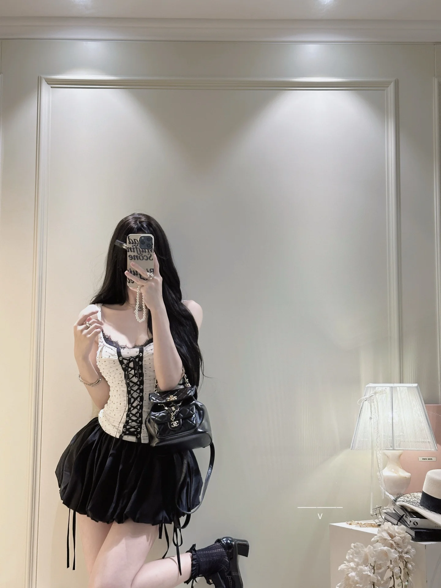 French Style Lace Tie Waist Slim Fit Sleeveless Top And Puffy Skirt Women's Fashion Set Spring 2026 Floral Trim Casual Wear
French Style Lace Tie Waist Slim Fit Sleeveless Top And Puffy Skirt Women's Fashion Set Spring 2026 Floral Trim Casual Wear