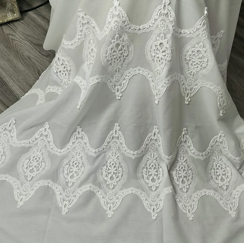 Court-style 3D lace embroidery pure cotton fabric for dresses, garment lace, curtains and tablecloths, designer fabric
Court-style 3D lace embroidery pure cotton fabric for dresses, garment lace, curtains and tablecloths, designer fabric