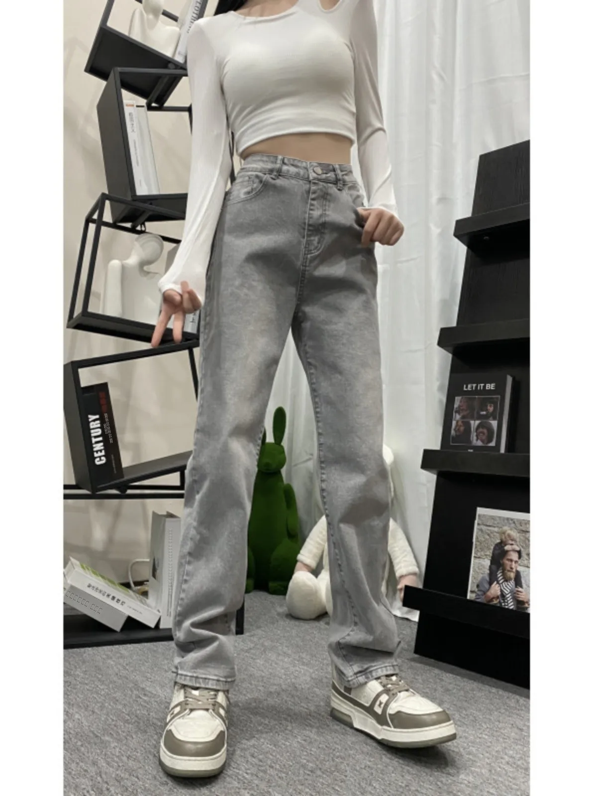 Мужские джинсы Slim Fit с прямыми штанинами, весенне-осенние, модные, эластичные, расклешенные, в американском стиле High Street, молодежные, длинные брюки
Мужские джинсы Slim Fit с прямыми штанинами, весенне-осенние, модные, эластичные, расклешенные, в американском стиле High Street, молодежные, длинные брюки