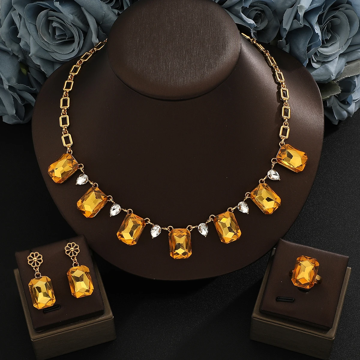 Hot Sale cubic zirconia Jewelry Set for Women Necklace Earrings Ring Set, ,not fade Luxury Bridal Wedding Jewelry Gift
Hot Sale cubic zirconia Jewelry Set for Women Necklace Earrings Ring Set, ,not fade Luxury Bridal Wedding Jewelry Gift