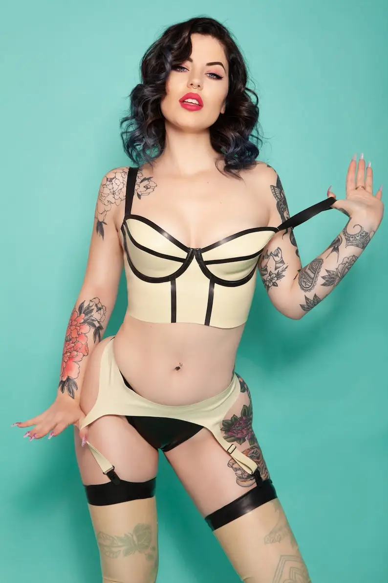 eurocat women Latex Contrast rubber Bra suit handmade club wear with Adjustable bra straps cosplay customized
eurocat women Latex Contrast rubber Bra suit handmade club wear with Adjustable bra straps cosplay customized