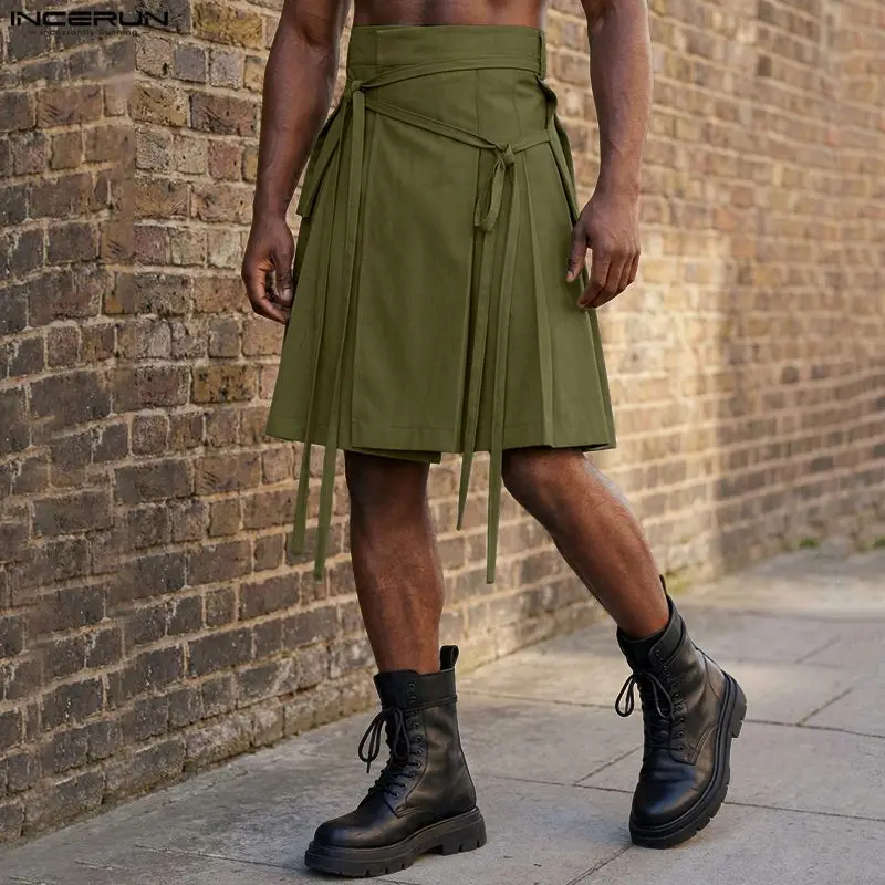INCERUN Men Skirts Solid Color Pleated Lace Up Personality 2026 Fashion Men Bottoms Streetwear Summer Casual Unisex Shorts S-5XL
INCERUN Men Skirts Solid Color Pleated Lace Up Personality 2026 Fashion Men Bottoms Streetwear Summer Casual Unisex Shorts S-5XL