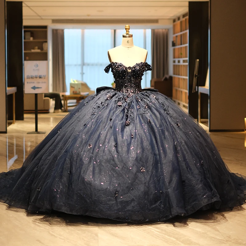 Super Shiny Affordable Beach Quinceanera Dresses Scoop Ruffles Birthday Party Ball Gowns Customized vestidos de 15 quinceañera
Super Shiny Affordable Beach Quinceanera Dresses Scoop Ruffles Birthday Party Ball Gowns Customized vestidos de 15 quinceañera
