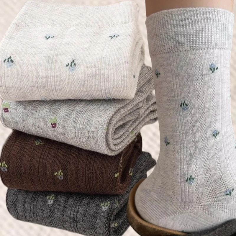 Корейские носки средней длины с цветочным принтом, регулируемые эластичные носки с напуском, мягкие дышащие хлопковые чулочно-носочные изделия для милых женщин, повседневная одежда
Корейские носки средней длины с цветочным принтом, регулируемые эластичные носки с напуском, мягкие дышащие хлопковые чулочно-носочные изделия для милых женщин, повседневная одежда