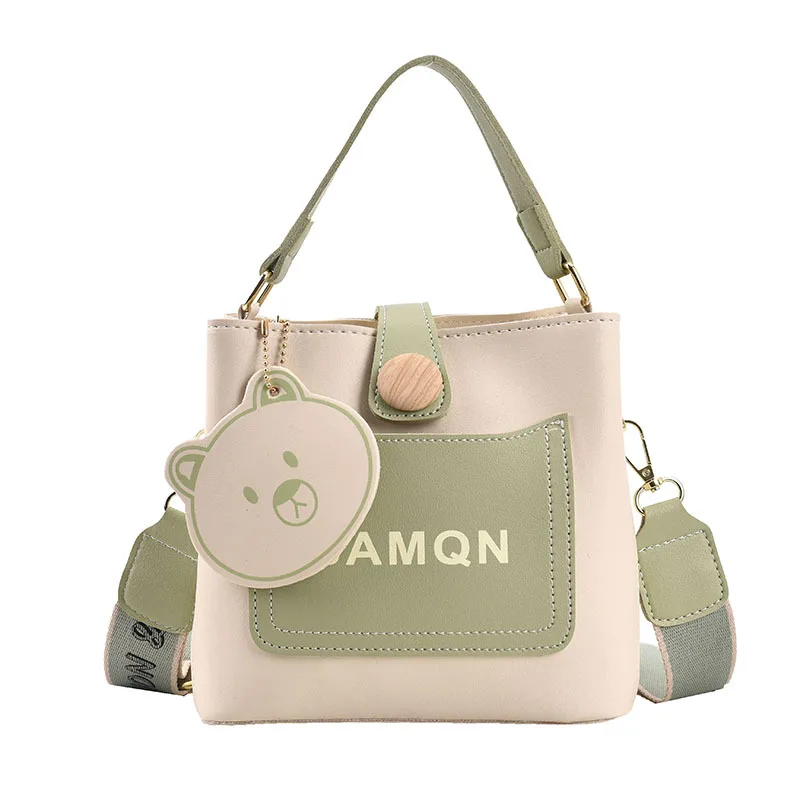 Fashion Wide Strap Shoulder Women's Bag Niche Design Autumn and Winter Style Small Bag Women's New Large Capacity Bucket Bag
Fashion Wide Strap Shoulder Women's Bag Niche Design Autumn and Winter Style Small Bag Women's New Large Capacity Bucket Bag