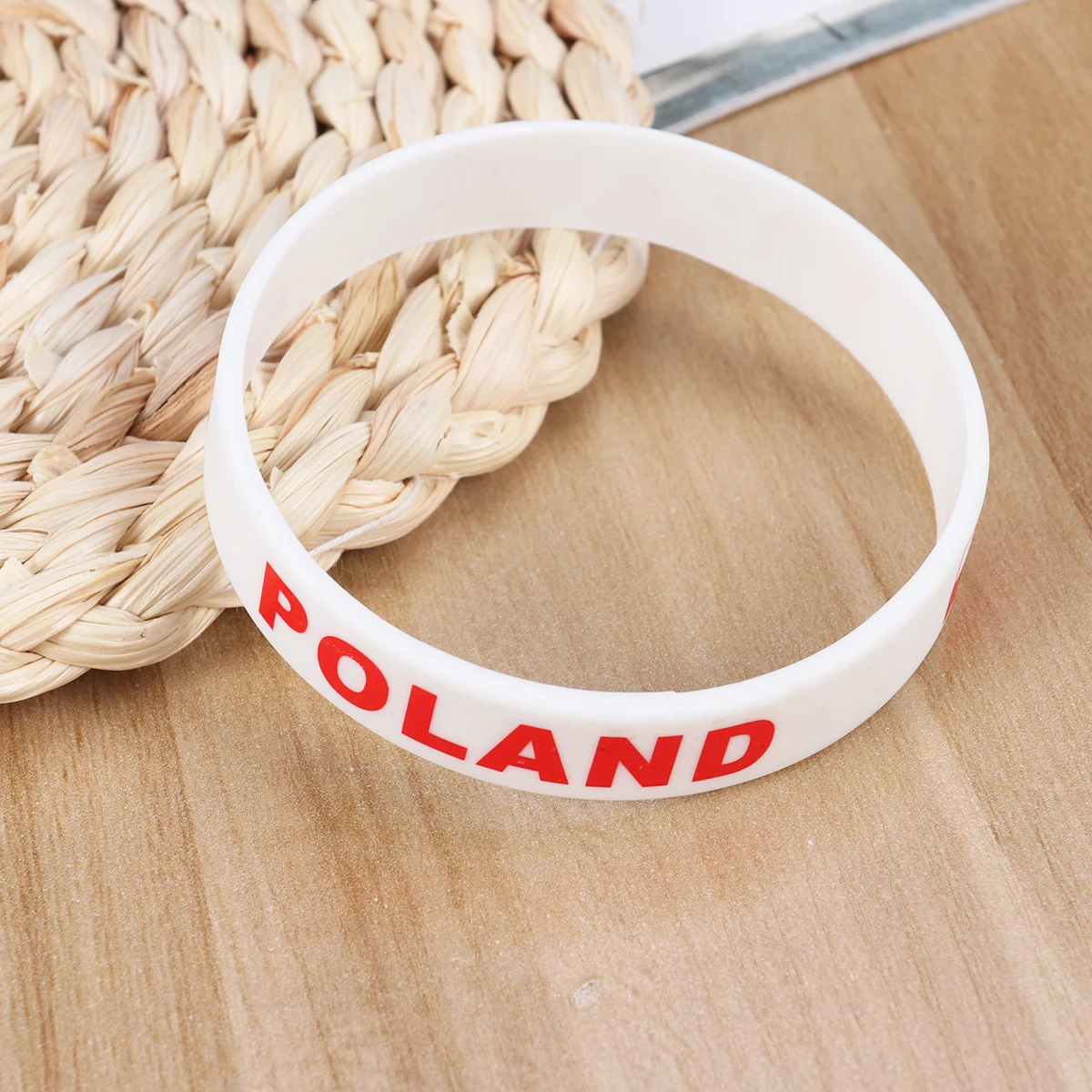 6 pcs Silicone Wristbands Country Flag Bracelets For Men Women Soft Comfortable Durable One Size Fits Most Ideal For Football 
6 pcs Silicone Wristbands Country Flag Bracelets For Men Women Soft Comfortable Durable One Size Fits Most Ideal For Football