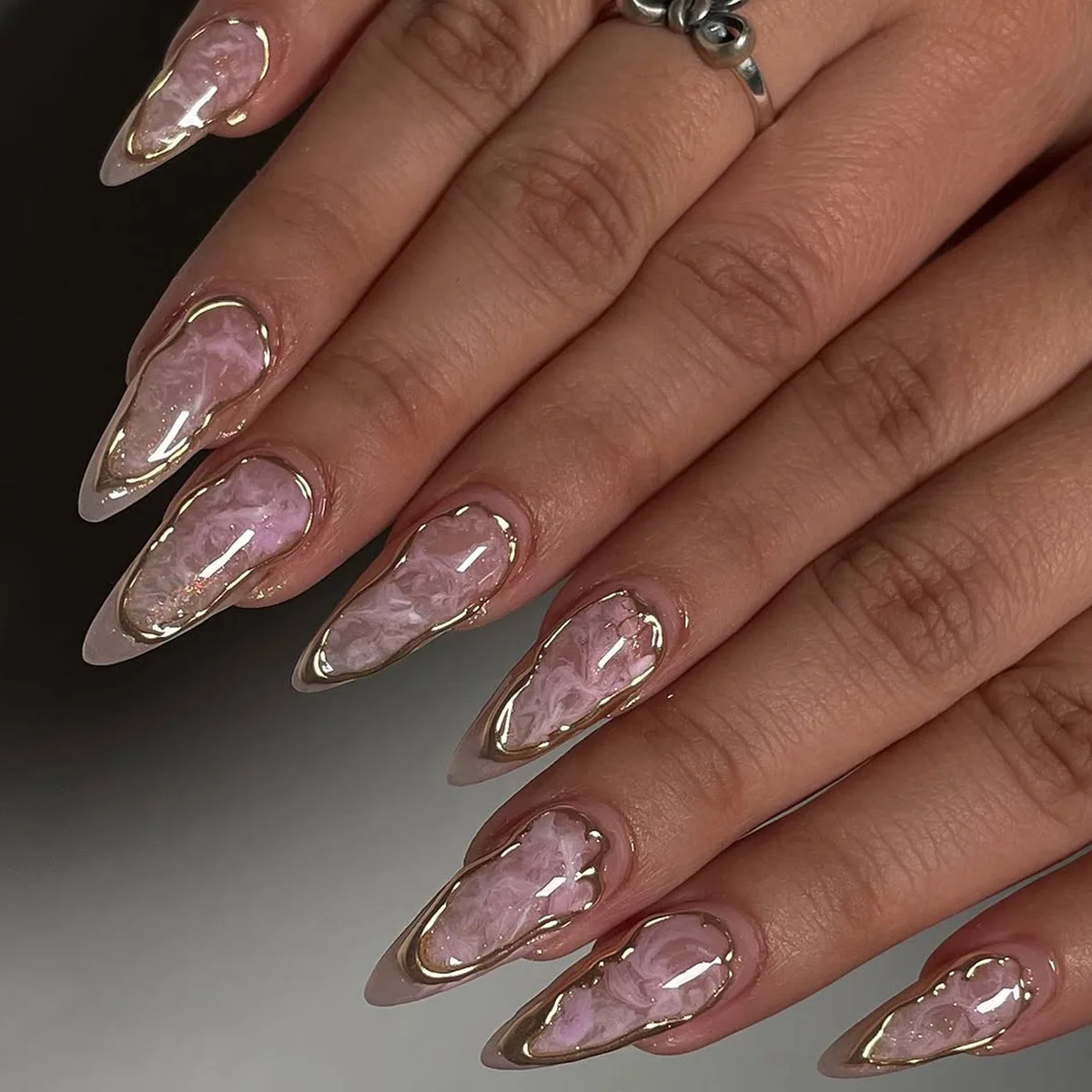 24Pcs Mid-length Almond False Nails Press on 3D Golden Line with Design Fake Nails Wearable Artificial Full Cover Nails Tips Art
24Pcs Mid-length Almond False Nails Press on 3D Golden Line with Design Fake Nails Wearable Artificial Full Cover Nails Tips Art