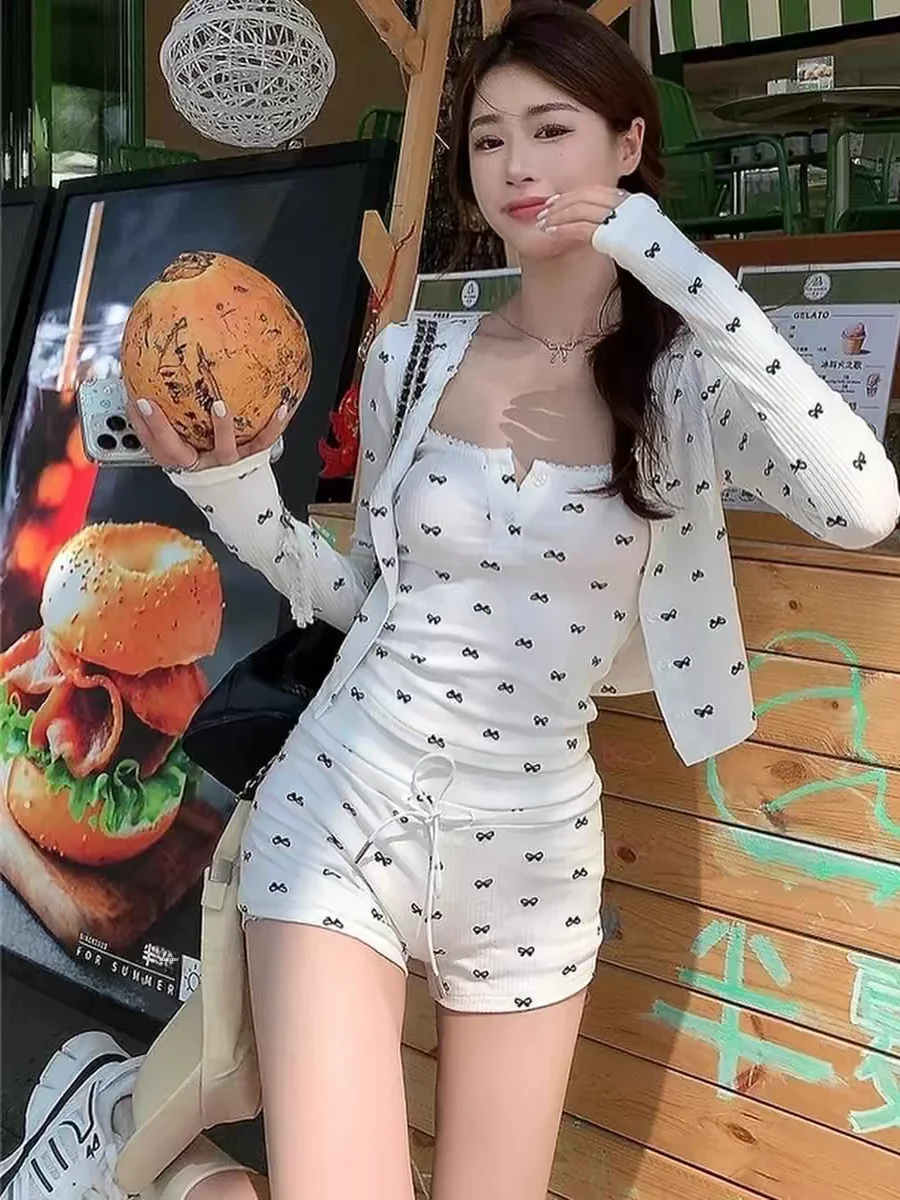 Women's One-Piece Swimsuit 2025 New Sle Long Sve Thermal Spa Cover-Up Slimming Tummy Control High-End Feeling Bikini
Women's One-Piece Swimsuit 2025 New Sle Long Sve Thermal Spa Cover-Up Slimming Tummy Control High-End Feeling Bikini