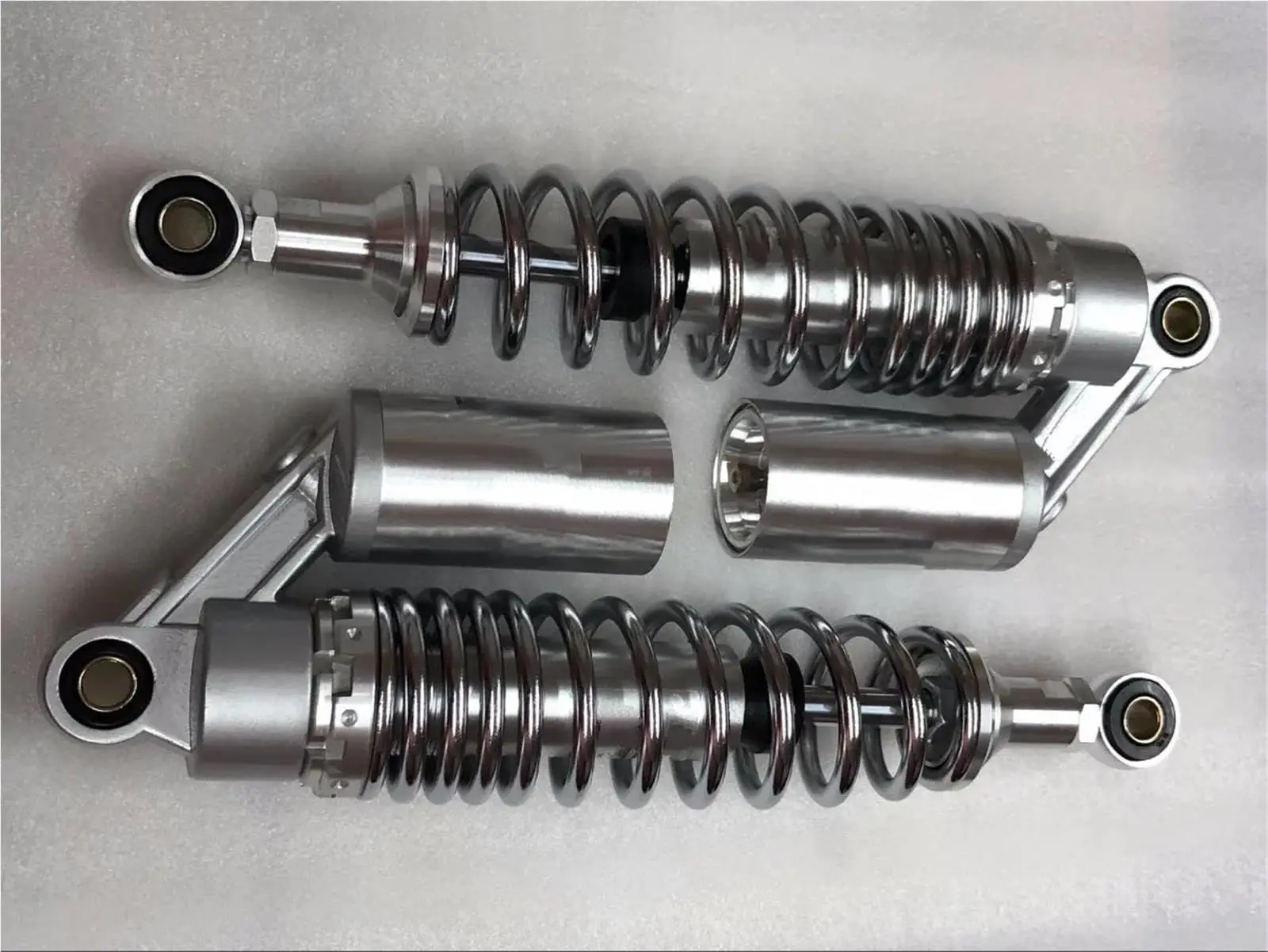Motorcycle Rear Shock Absorber 320mm Chrome Suspension Strut Replacement For CB400 Super Four 1992-1998
Motorcycle Rear Shock Absorber 320mm Chrome Suspension Strut Replacement For CB400 Super Four 1992-1998