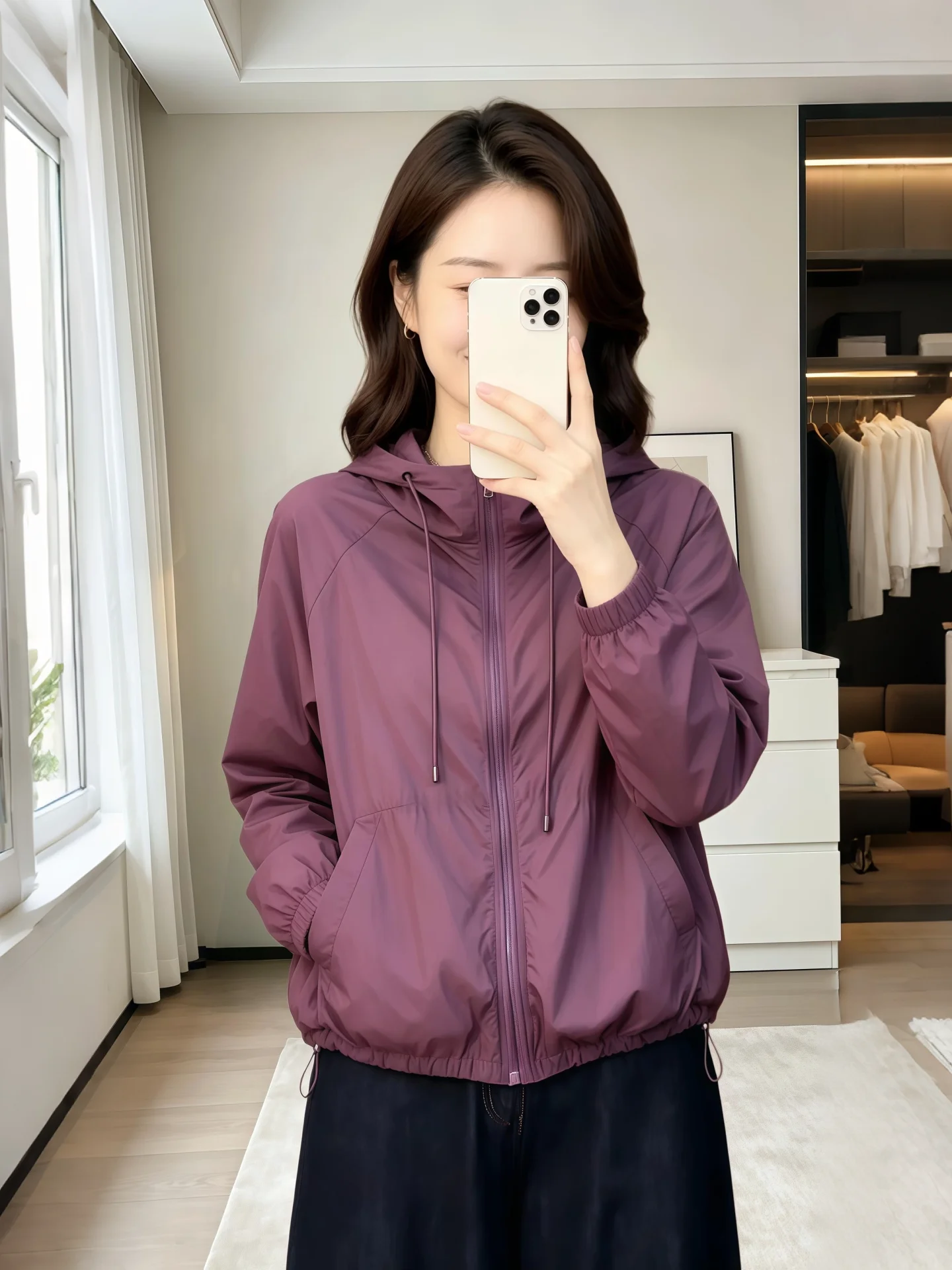 Fashionable Lightweight Loose Outerwear Commute Style Zipper Closure Breathable Long Sleeve Ladies Coat Casual Yoga Coverup
Fashionable Lightweight Loose Outerwear Commute Style Zipper Closure Breathable Long Sleeve Ladies Coat Casual Yoga Coverup