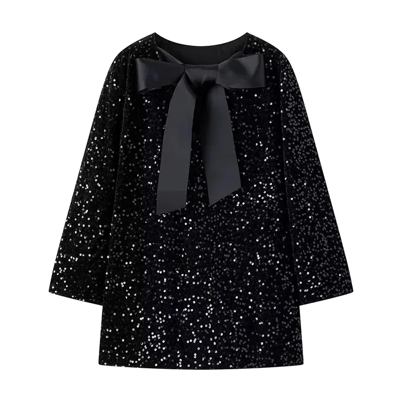 French Velvet A-Line Dress Short Skirt Women's Autumn And Winter High End Style Back Bow Sparkling Dress
French Velvet A-Line Dress Short Skirt Women's Autumn And Winter High End Style Back Bow Sparkling Dress
