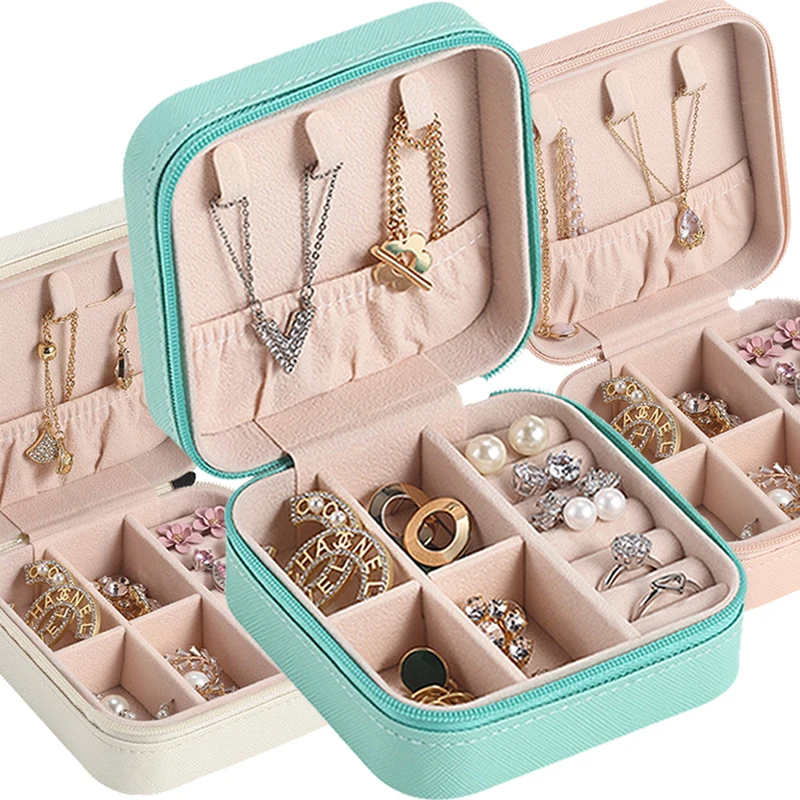 2022 Portable Jewelry Storage Box Candy Color Leather Jewelry Display Organizer Zipper Case Travel Earring Holder Jewelry Boxes
2022 Portable Jewelry Storage Box Candy Color Leather Jewelry Display Organizer Zipper Case Travel Earring Holder Jewelry Boxes