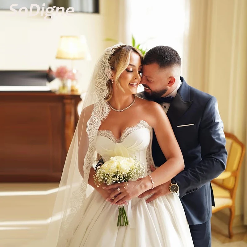 SoDigne A-line Satin/Lace Wedding Dresses Sweetheart Sleeveless Bridal Dress Long Beach Bride Gown Robe De Mairee Customized
SoDigne A-line Satin/Lace Wedding Dresses Sweetheart Sleeveless Bridal Dress Long Beach Bride Gown Robe De Mairee Customized