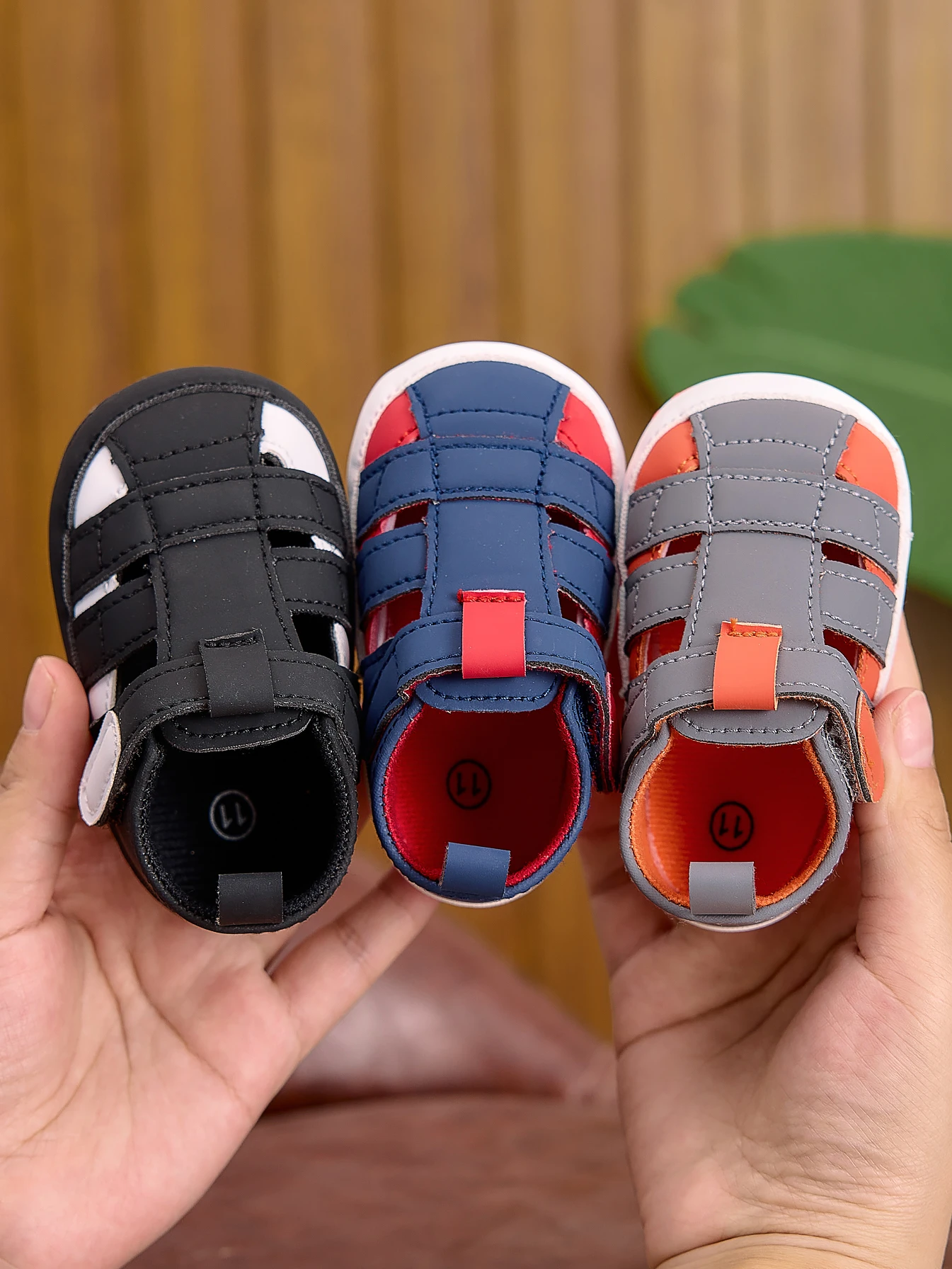 Summer Baby Toddler Sandals, Soft-Soled Non-Slip Breathable Baby Shoes, 0-1 Year Old Newborn Pre-Walking Shoes
Summer Baby Toddler Sandals, Soft-Soled Non-Slip Breathable Baby Shoes, 0-1 Year Old Newborn Pre-Walking Shoes