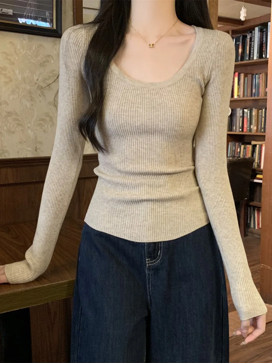 Elegant Basic O-Neck Long Sleeve Knitted Sweater Women's Fashion Slimming Inner Wear Spring Commute Style Korean Version
Elegant Basic O-Neck Long Sleeve Knitted Sweater Women's Fashion Slimming Inner Wear Spring Commute Style Korean Version