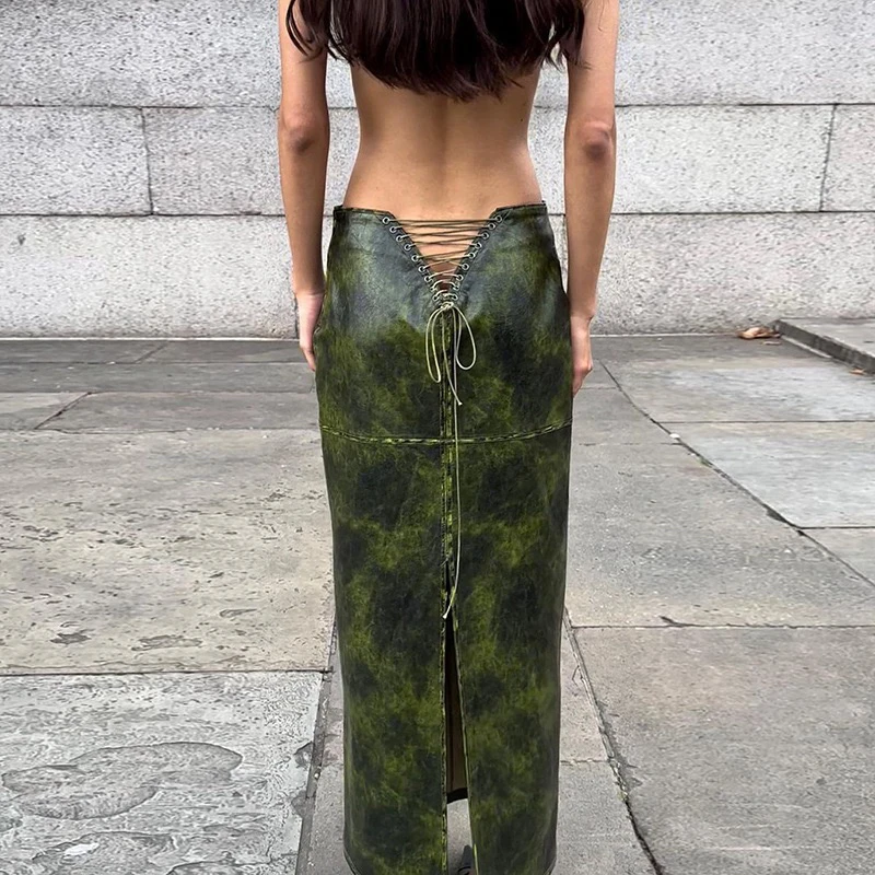 Y2K Millennium Spicy Girl Design Low Waist Belted Slit PU Leather Long Skirt Sexy Street Style Bodycon Slimming H-Shape Skirt
Y2K Millennium Spicy Girl Design Low Waist Belted Slit PU Leather Long Skirt Sexy Street Style Bodycon Slimming H-Shape Skirt