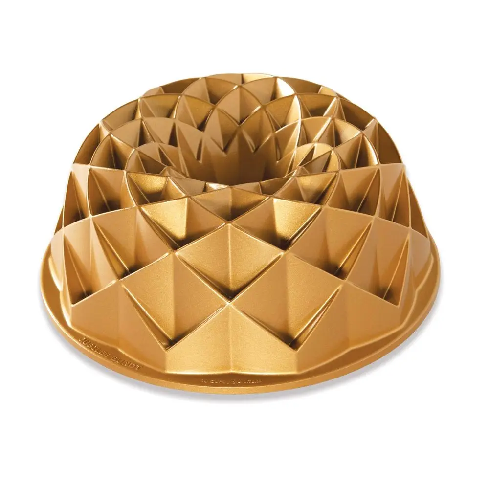 Jubilee Bundt, 10 Cup, Gold
Jubilee Bundt, 10 Cup, Gold