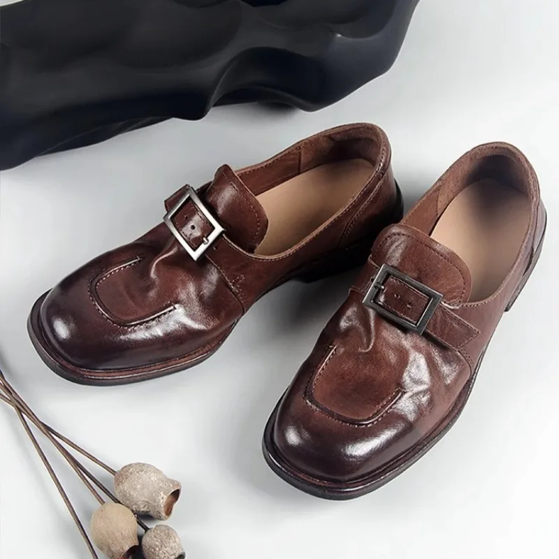 New Handmade Vintage Cowhide Loafers Women Leather Shoes Breathable Slip-on Casual Genuine Leather Belt Buckle Black Brown
New Handmade Vintage Cowhide Loafers Women Leather Shoes Breathable Slip-on Casual Genuine Leather Belt Buckle Black Brown