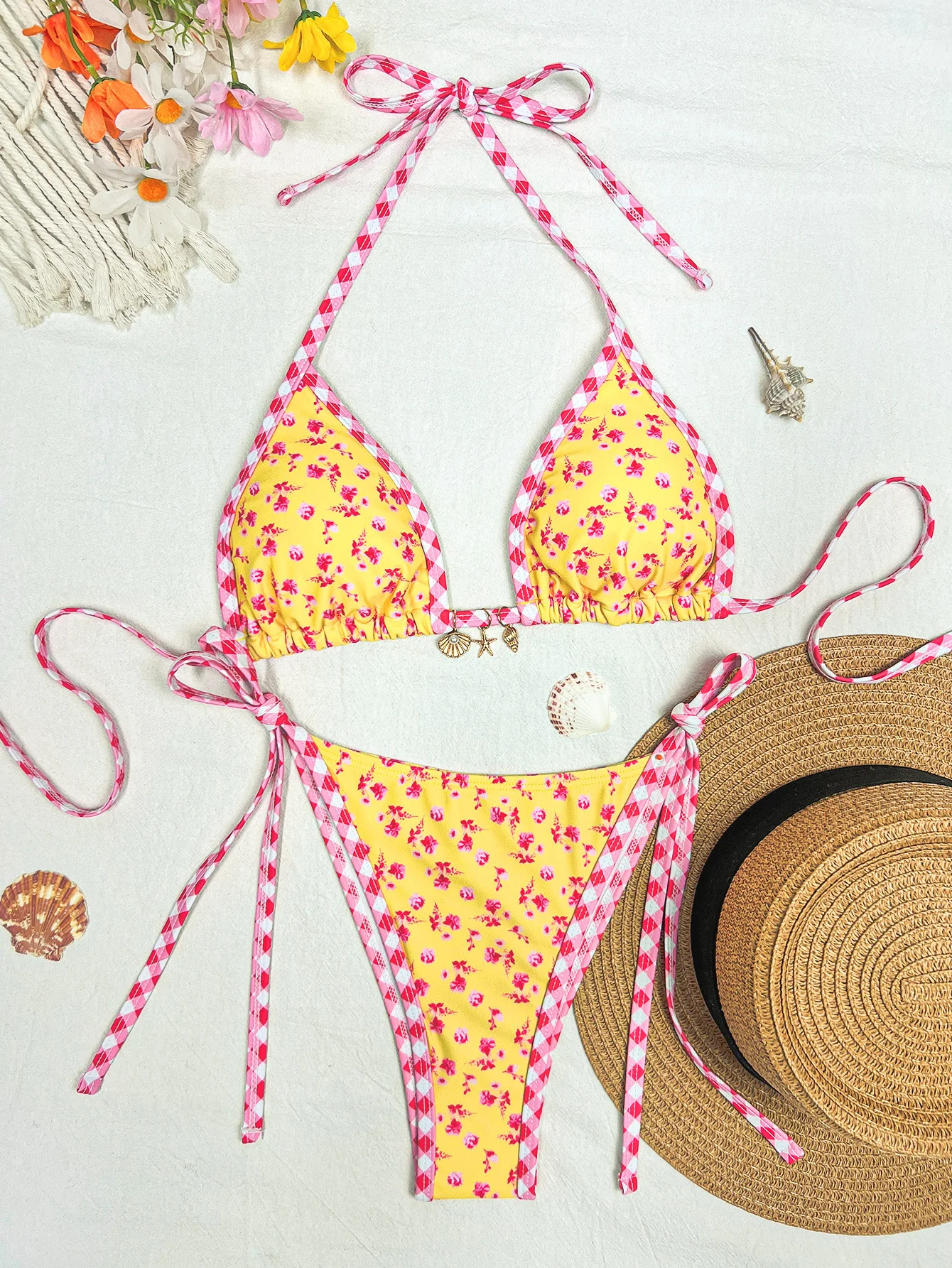Sexy Yellow Floral Print Micro Bikini 2026 Women Shell Starfish Ornament Push Up Bra Thong Swimsuit Beach Bathing Suit Swimwear
Sexy Yellow Floral Print Micro Bikini 2026 Women Shell Starfish Ornament Push Up Bra Thong Swimsuit Beach Bathing Suit Swimwear