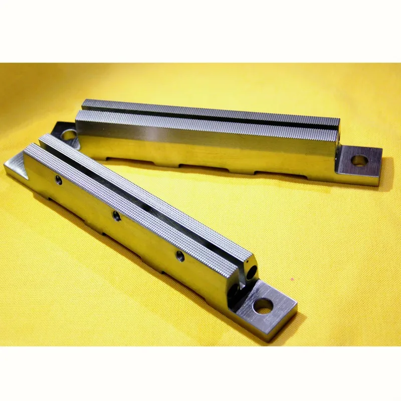 SJ22 High Precision Grinding Checkered Sealing Jaws Assembly of Packaging Machine
SJ22 High Precision Grinding Checkered Sealing Jaws Assembly of Packaging Machine