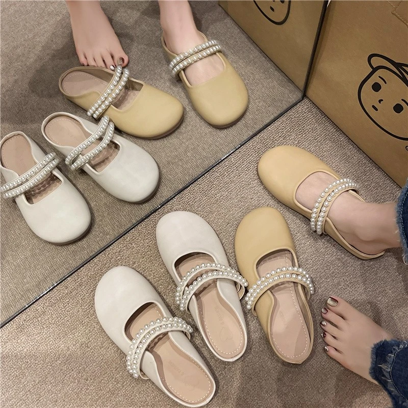 Women's Pointed Toe Flat Mules, Rhinestone Strap Slip On Backless Sandals, Faux Leather Slide Shoes
Women's Pointed Toe Flat Mules, Rhinestone Strap Slip On Backless Sandals, Faux Leather Slide Shoes