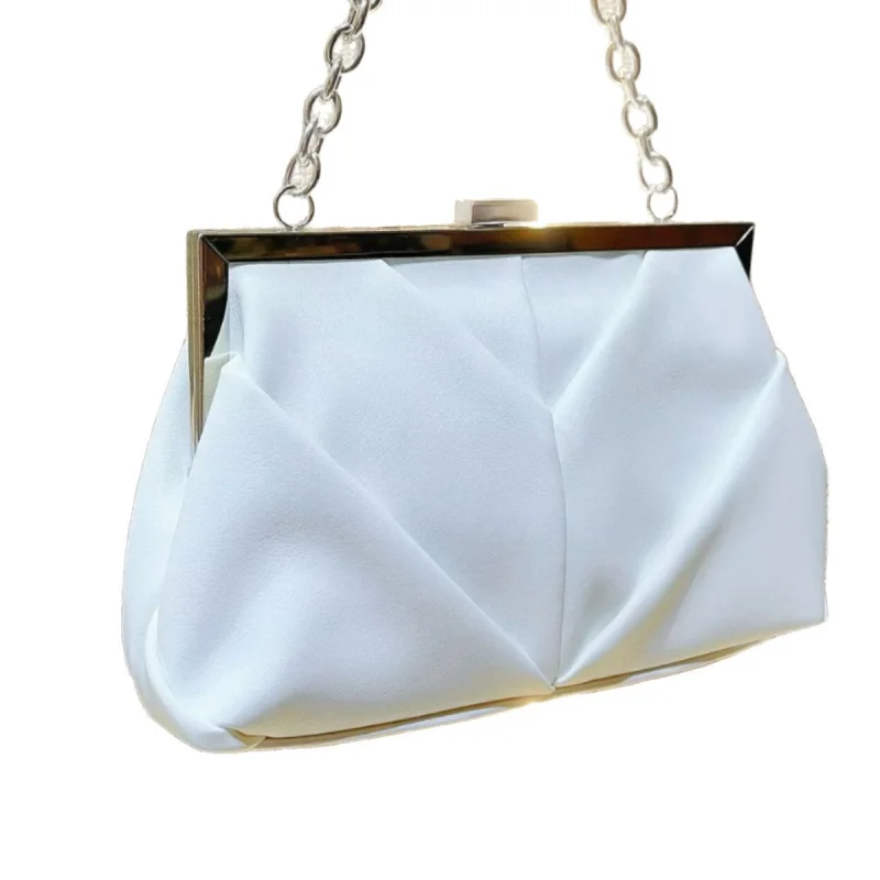 Solid color design chain - handle handbag, evening clutch bag, ladies' single - shoulder party bag
Solid color design chain - handle handbag, evening clutch bag, ladies' single - shoulder party bag