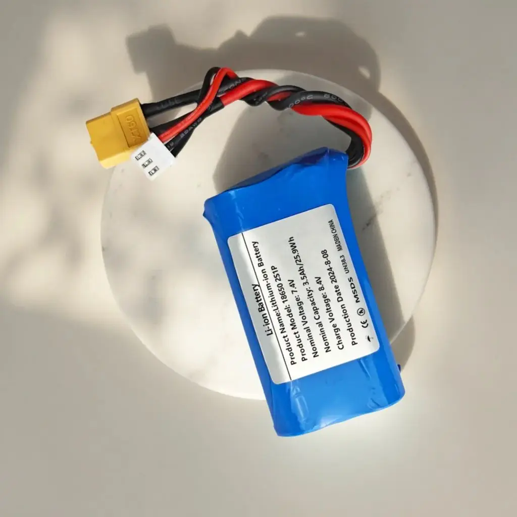 2S1P Battery Pack 7.4V 3000mah Rechargeable Li-ion 18650 Suitable for Model Airplane,drone battery
2S1P Battery Pack 7.4V 3000mah Rechargeable Li-ion 18650 Suitable for Model Airplane,drone battery