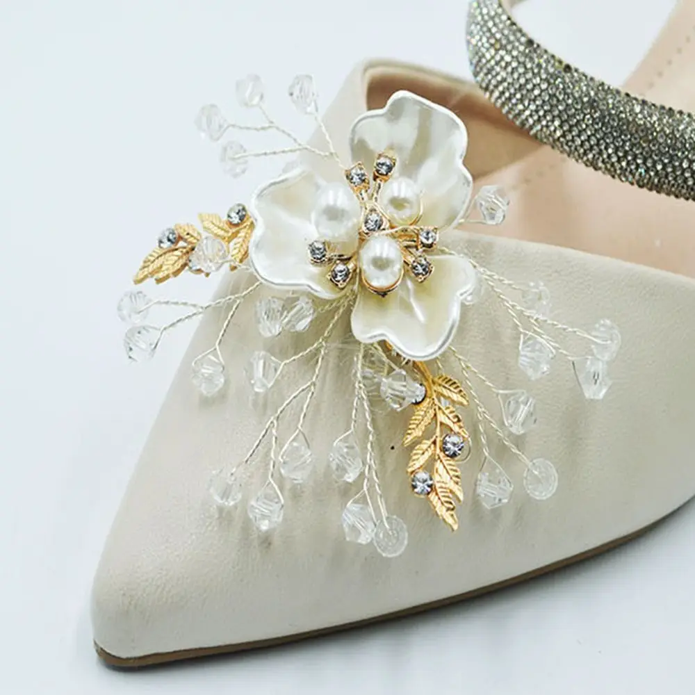 Decorative Accessories Elegant Flowers Shoe Clip Buckle Shiny Crystal Removable Rhinestone Shoe Clip Shoes Clamp Wedding Party
Decorative Accessories Elegant Flowers Shoe Clip Buckle Shiny Crystal Removable Rhinestone Shoe Clip Shoes Clamp Wedding Party