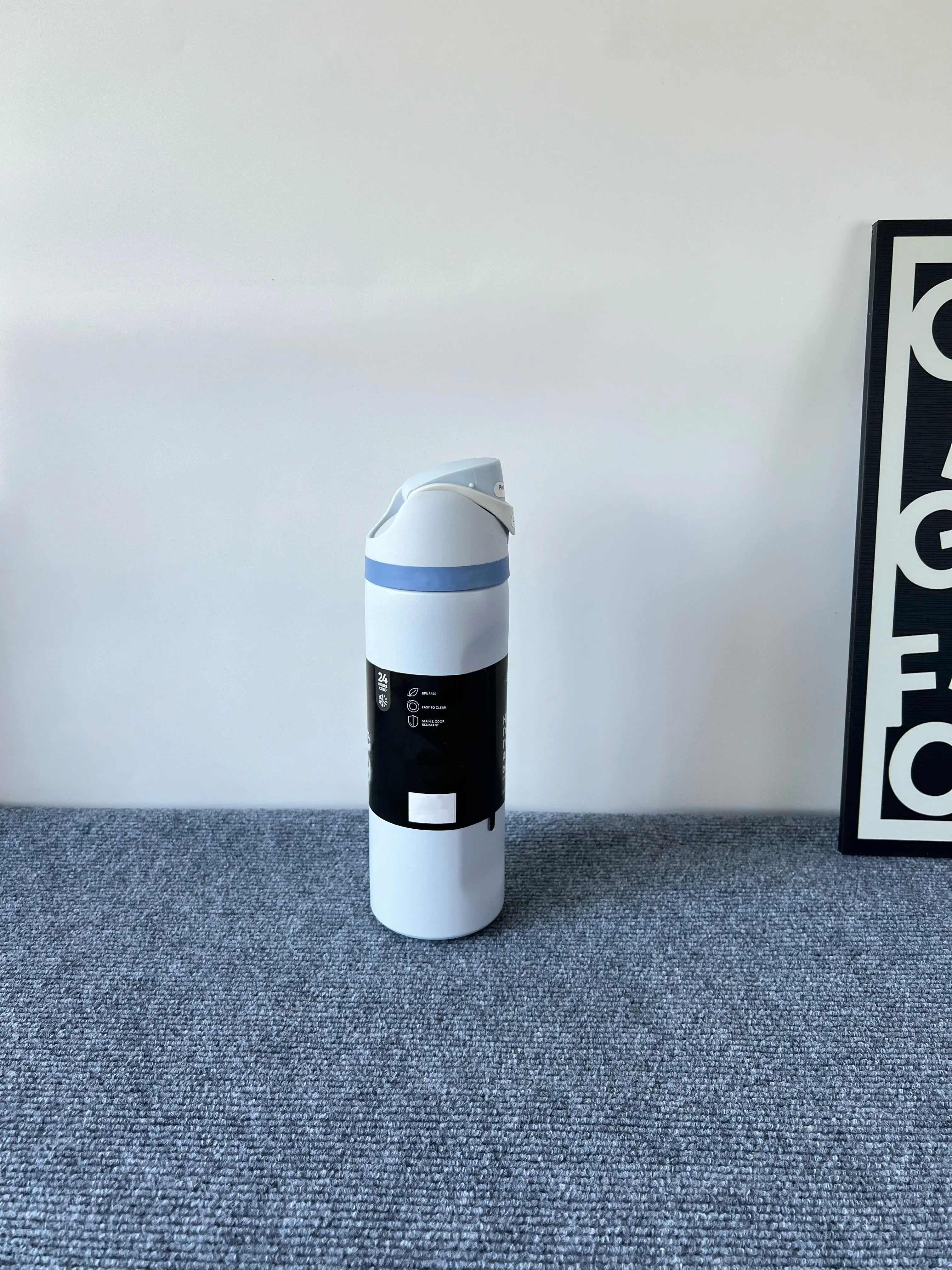 24oz Stainless Steel Insulated Cup Vacuum Insulated Water Bottle with Crystal Shoe Sticker Water Cup Sports Water Bottle Straw Cup Cold Water Bottle
24oz Stainless Steel Insulated Cup Vacuum Insulated Water Bottle with Crystal Shoe Sticker Water Cup Sports Water Bottle Straw Cup Cold Water Bottle