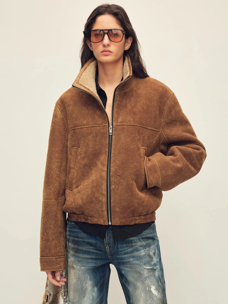 High-end Luxury Merino Sheep Fur Suede Jackets for Women 2026 New Simple Stand Collar Short Winter Genuine Leather Real Fur Coat
High-end Luxury Merino Sheep Fur Suede Jackets for Women 2026 New Simple Stand Collar Short Winter Genuine Leather Real Fur Coat