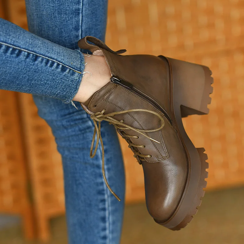 Cowhide Daily Shoes For Women Spring Autumn Short Boots Thick Heel Platform Boots Retro Style Winter Boots Woman Round Toe
Cowhide Daily Shoes For Women Spring Autumn Short Boots Thick Heel Platform Boots Retro Style Winter Boots Woman Round Toe