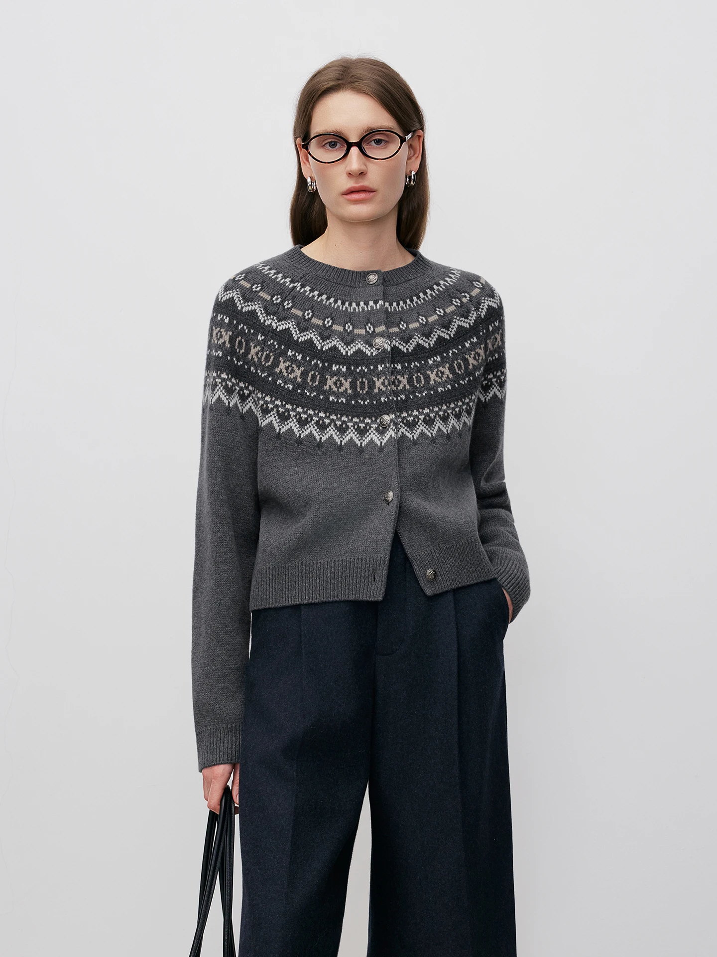 Теплый шерстяной вязаный кардиган в винтажном стиле Fair Isle с узором River ow, пушистое модное женское пальто с длинными рукавами
Теплый шерстяной вязаный кардиган в винтажном стиле Fair Isle с узором River ow, пушистое модное женское пальто с длинными рукавами