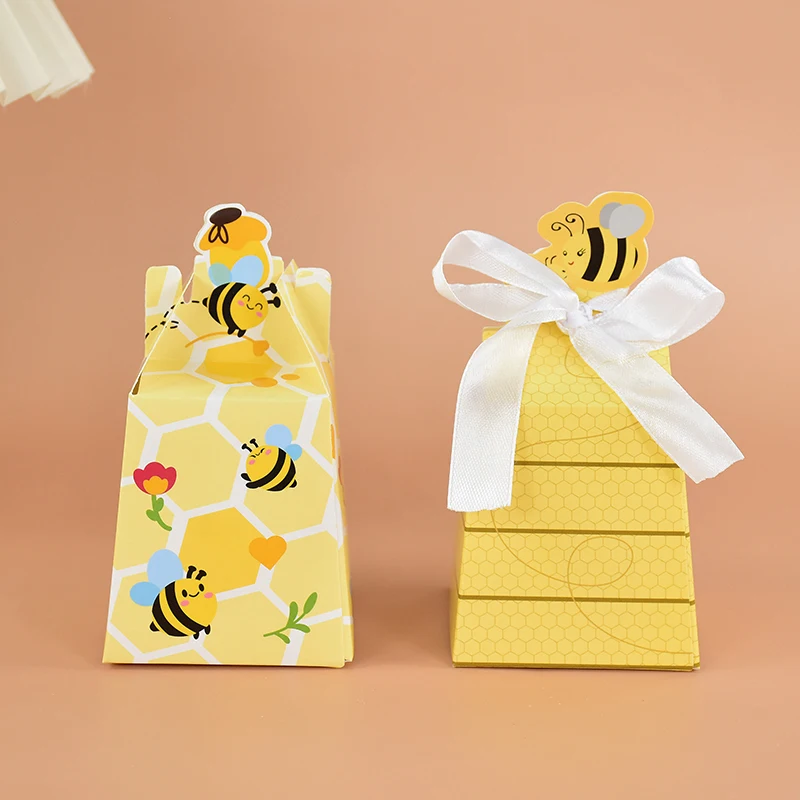 10pcs Cartoon Yellow Honey Bee Paper Box With White Ribbons Birthday Party Children Candy Chocolate Creative Gift Packaging Box
10pcs Cartoon Yellow Honey Bee Paper Box With White Ribbons Birthday Party Children Candy Chocolate Creative Gift Packaging Box