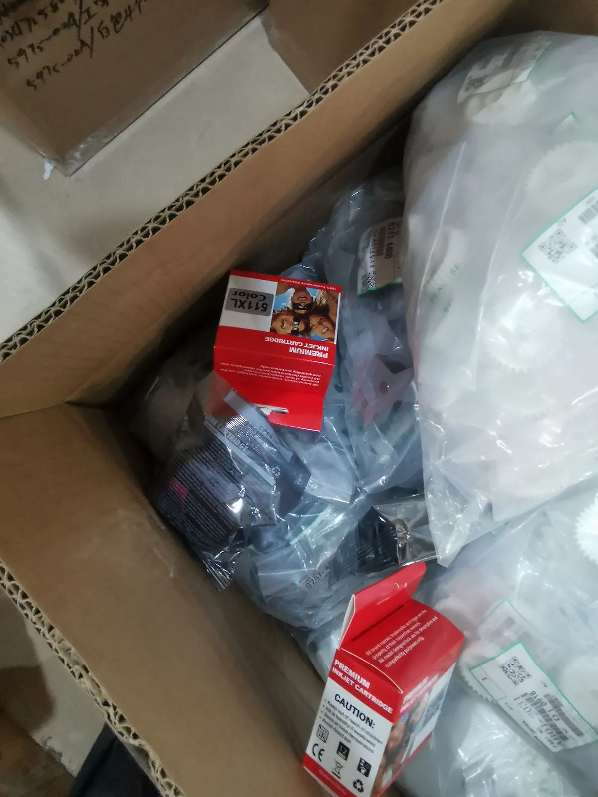 Compatible for Canon PG510 CL511 PG 510XL CL 511XL PG-510 Ink Cartridge For PIXMA IP2700 MP230 MP240 MP250 MP260 MP270 MP280
Compatible for Canon PG510 CL511 PG 510XL CL 511XL PG-510 Ink Cartridge For PIXMA IP2700 MP230 MP240 MP250 MP260 MP270 MP280