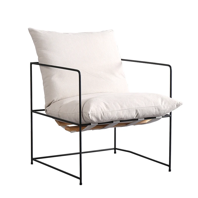 Single person sofa chair lazy person light luxury iron art small two person modern minimalist sofa
Single person sofa chair lazy person light luxury iron art small two person modern minimalist sofa